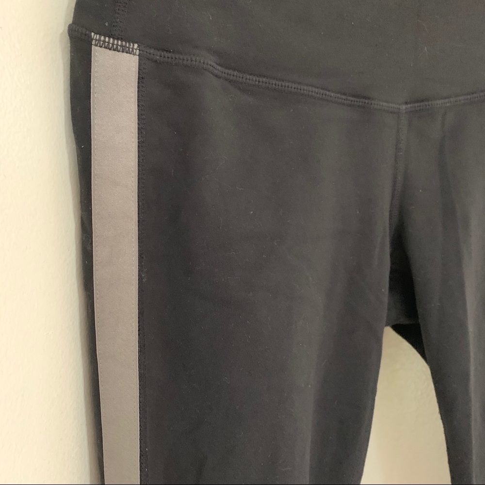 Athleta City Limits Chaturanga Leggings - Picture 5 of 10